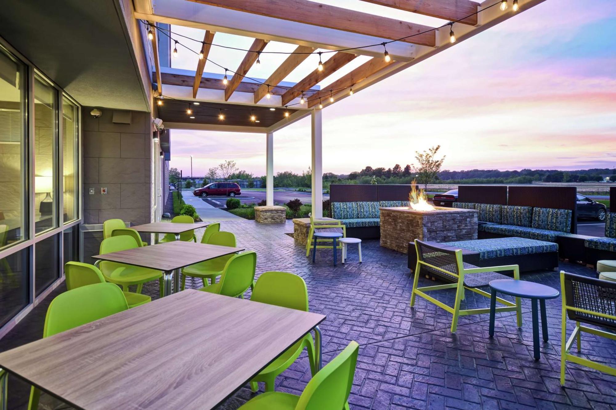 Home2 Suites By Hilton Terre Haute Luaran gambar